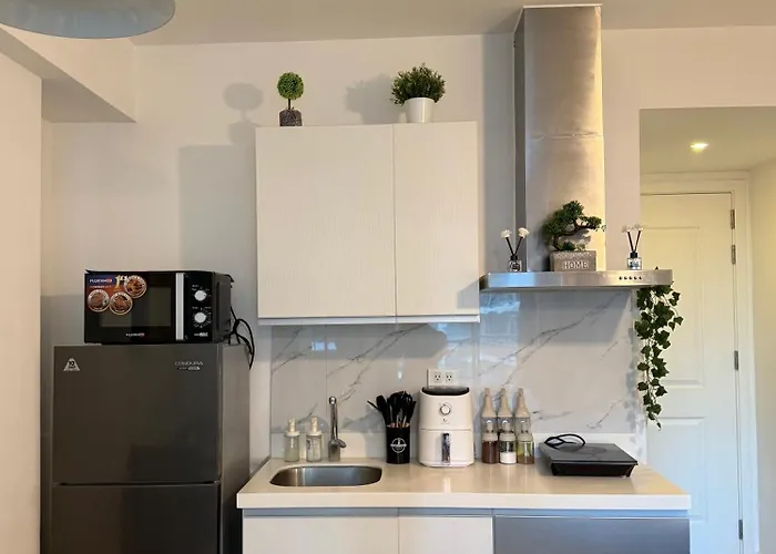 Apartamento Urban Luxe Staycation With Balcony *