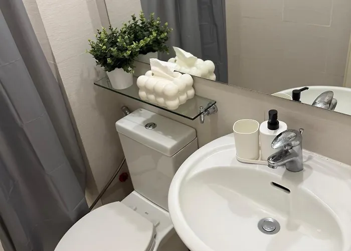 Urban Luxe Staycation With Balcony Apartamento Manila